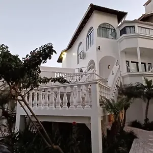 Hotel Czaritza, Bombinhas